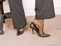 Goddess Melanie sweaty nylon feet