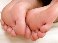 Michaela sweaty stocking feet(ExoticFootModels)