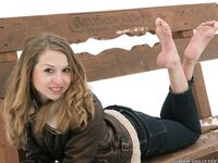 barefeet women soles tease mix 2 RU