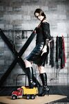 Mistress Anfisa - Toy Crush Boots