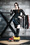 Mistress Anfisa - Toy Crush Boots