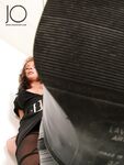 Jo Crush Feet Gallery 1