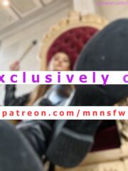 ARIANA GRANDE WIKIFEET