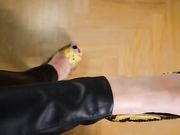 Hot Footjob! - Feet Lady Nicole