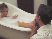 Female Worship - I Love Bath Time
