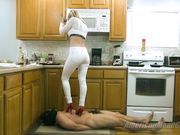 High Heels The Mean Girls – Goddess Platinum – When A Goddess Has To Do Dishes