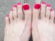 Grace's long toes
