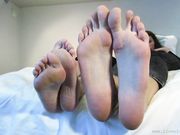 I Love Long Toes - Foot comparison