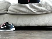 Lanie Loves - Giant Feet Love