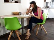 Czech Soles - Sofia's perfect feet and her first shooting