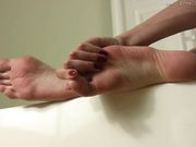 Hania's sexy bare feet