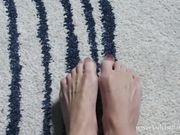 Lady Bellatrix - Really Cute Mani Pedi