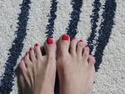 Lady Bellatrix - Really Cute Mani Pedi