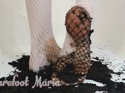 BareFoot Maria - Dirty and mud feet in white stockings