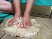 Kat Soless - Eating cake off Nika's feet