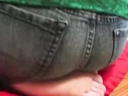 sweet sourthern feet - licking friend feet