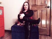 Amber Lily boot & sweaty stockings