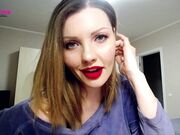 Miss Honey Barefeet - Jerk It Every Time I Call You LOSER