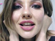 Miss Honey Barefeet - Jerk It To My Lips