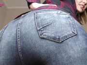 Miss Honey Barefeet - Losers Jerk For Farts