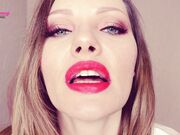 Miss Honey Barefeet - Mouth JOI Tease