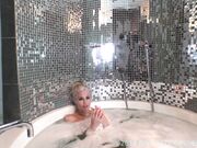 Goddess Jessica - Dreamy Bathtub Mindfuck (Mind Fuck)