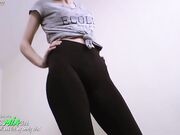 Goddess Mia - These sweaty and stinky flip flops