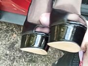 Footjob in Pantyhose and Heels