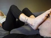 Dreamgirls In Socks - Justines Sweaty Socks Challenge