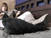 [DreamgirlsInSocks] Cassandra - Cassandra's Smelly Soles