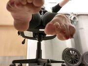 RAVYN'S SMELLY FEET UNDER THE DESK 1