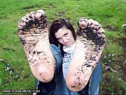 Lexi Parker muddy feet