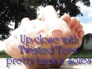 UP CLOSE WITH TWISTED TOES PRETTY SOLES & TOES