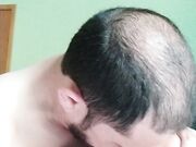 Lambendo os pés da minha amiga