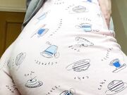 amateur brunette tease with feet