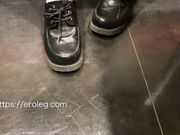 【4k】街撮りOLの汗ビッチョリ酸っぱい靴下ストッキング