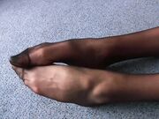 sexy big slender soles in pantyhose