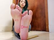 Asian chick show barefoot pov feet joi