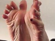 Wrinkled Soles Tease