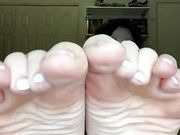 Sexy face big long toes soles pov joi