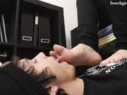 FRENCH GIRLS FEET - Under Suzi's Stinky Feet