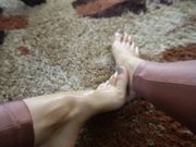 Goddess Lily - Raw FOOTage