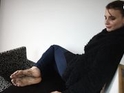 Czech Soles - Sofie's feet are so dirty from walking barefoot