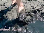 BareFoot Maria - Barefoot in the mud of the salt lake