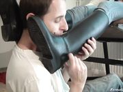 Female Boot World - Worship My Riding Boots