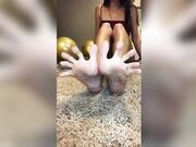 Epic Toe Spreads