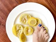 Lemon stomping squeeze