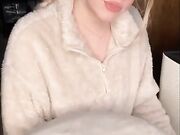 blonde amateur babe tease show soft feet soles pov joi