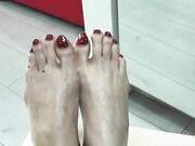 Goddess Celine-Stinky Feet