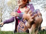 Pixie Nixx Strips Off her Stinky Sneakers and Socks... In Public!